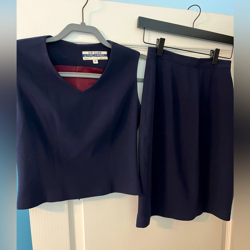 Beautiful 2 piece set - Ice Cube by Michael